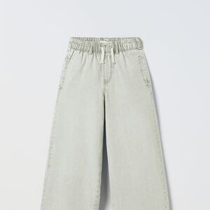 Light Green Wide-Leg Jeans